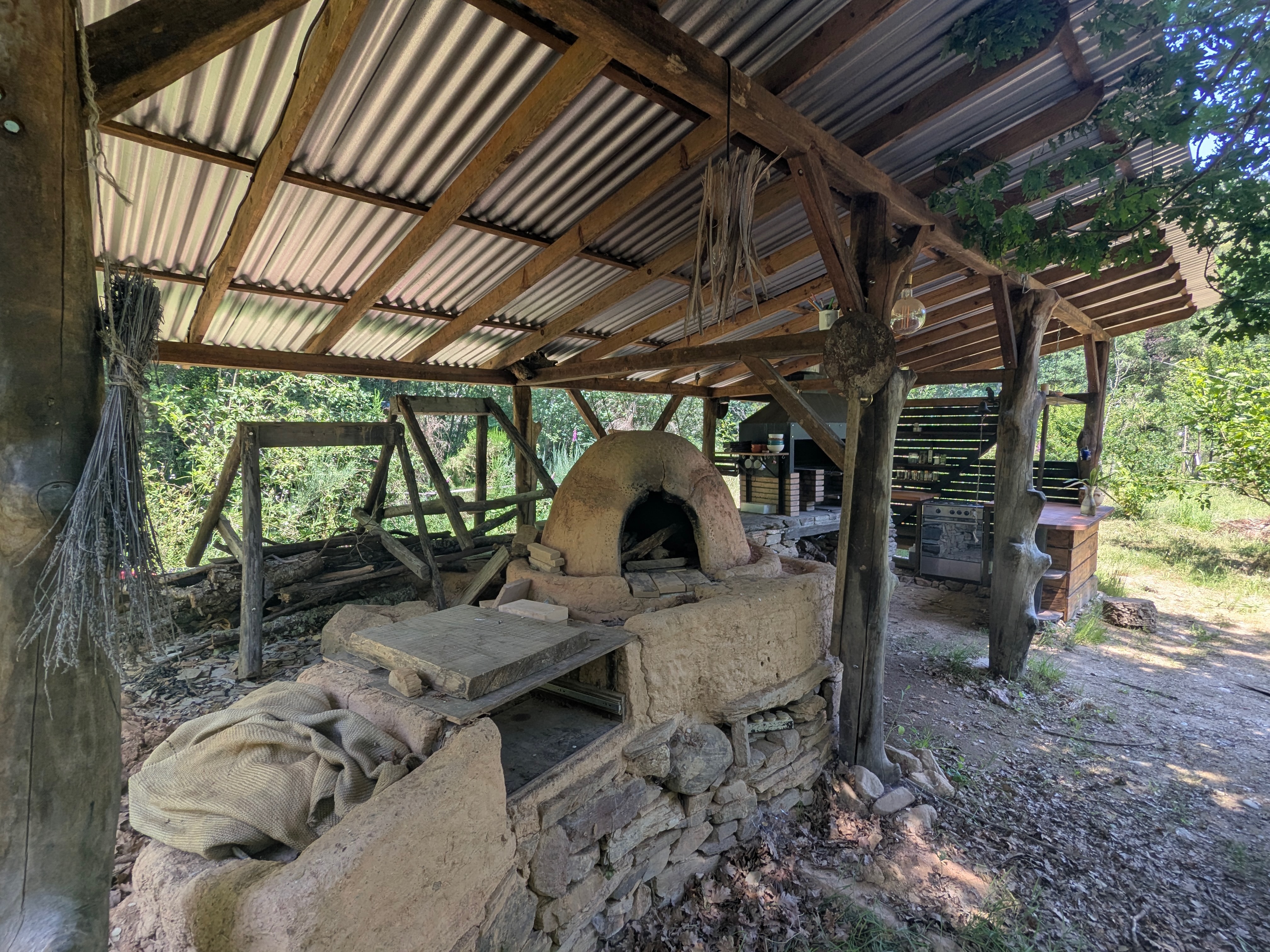 Vale do Porco yurt interior with skylight